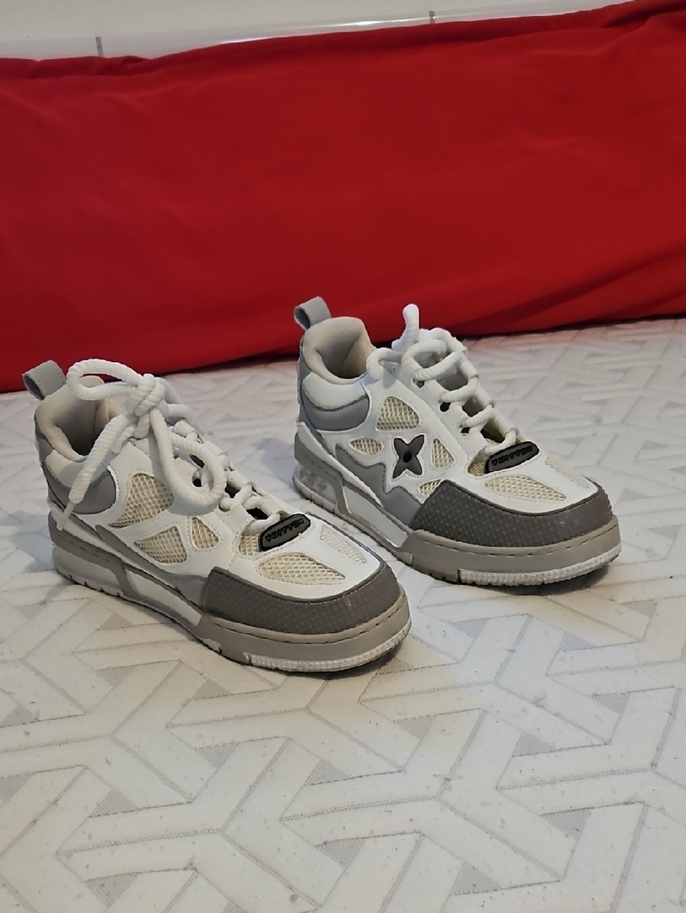 Louis Vuitton LV Skate Sneakers Size 10 - Made In Italy